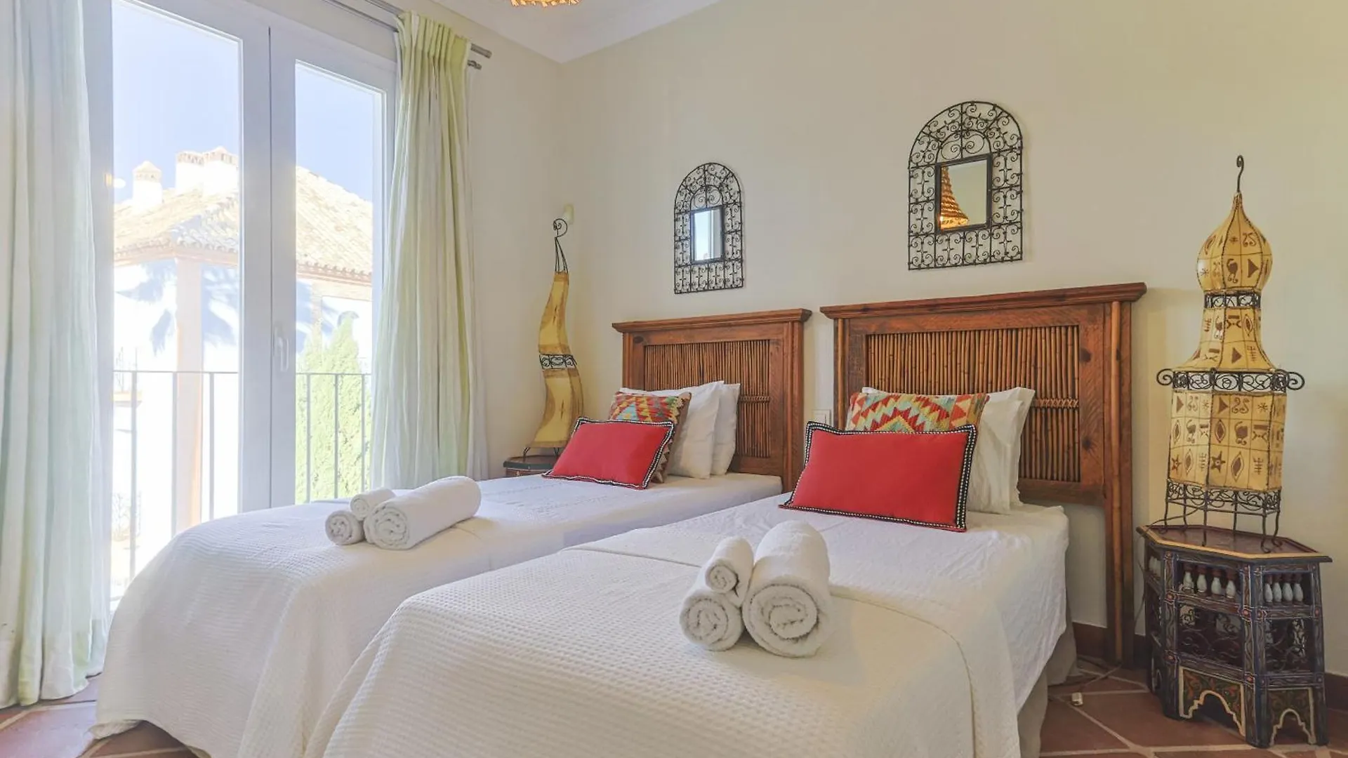 La Perla Daire Casares İspanya